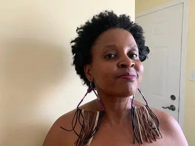 Mama Zuri Style African earnings modern design /earrings/ leather earrings