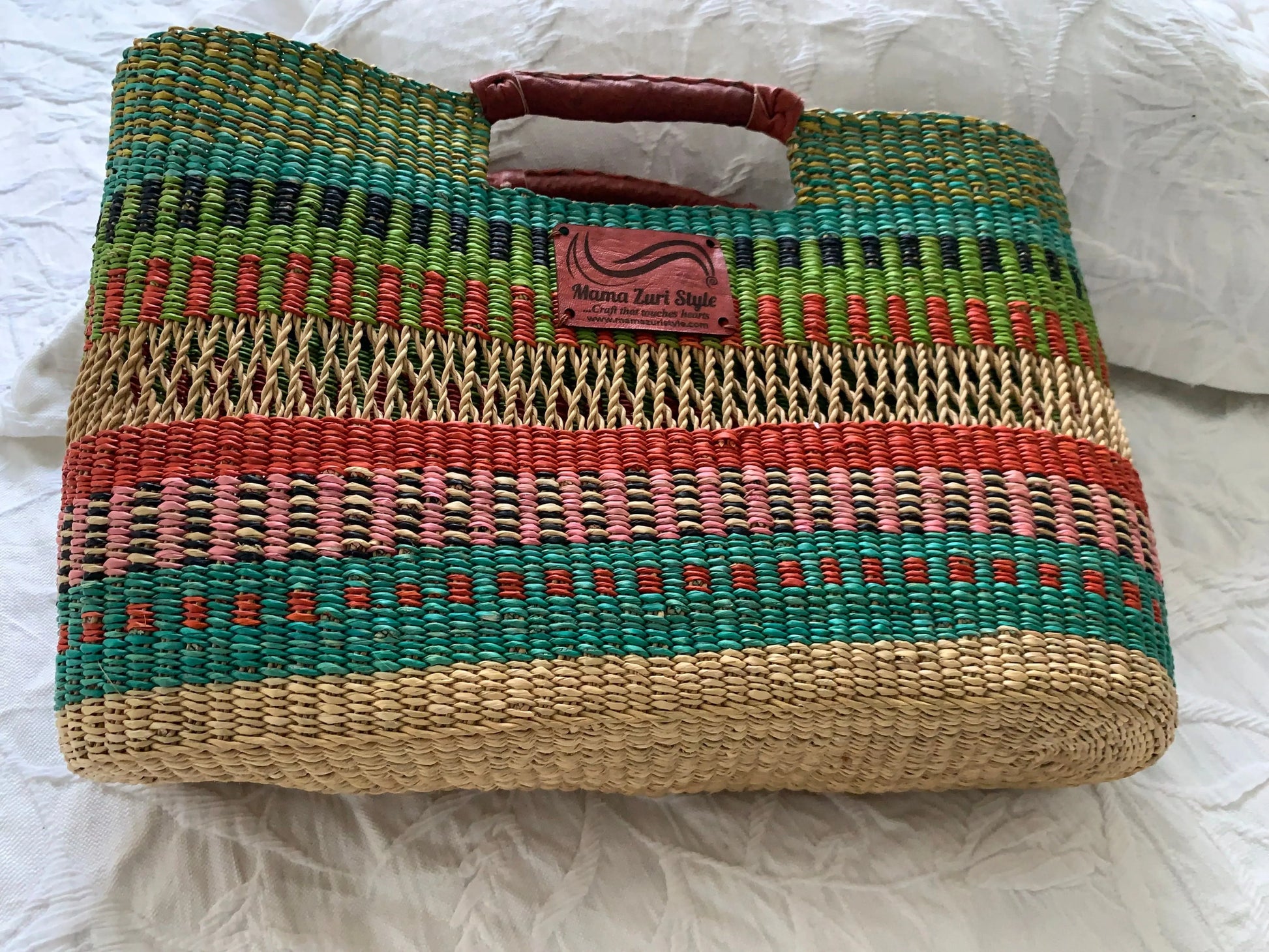 Mama Zuri Style Weekender women basket