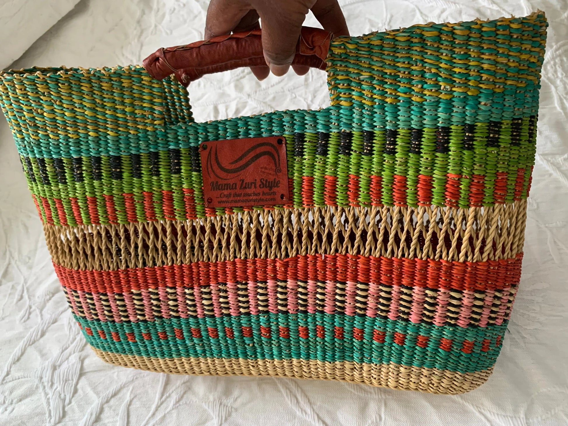 Mama Zuri Style Weekender women basket